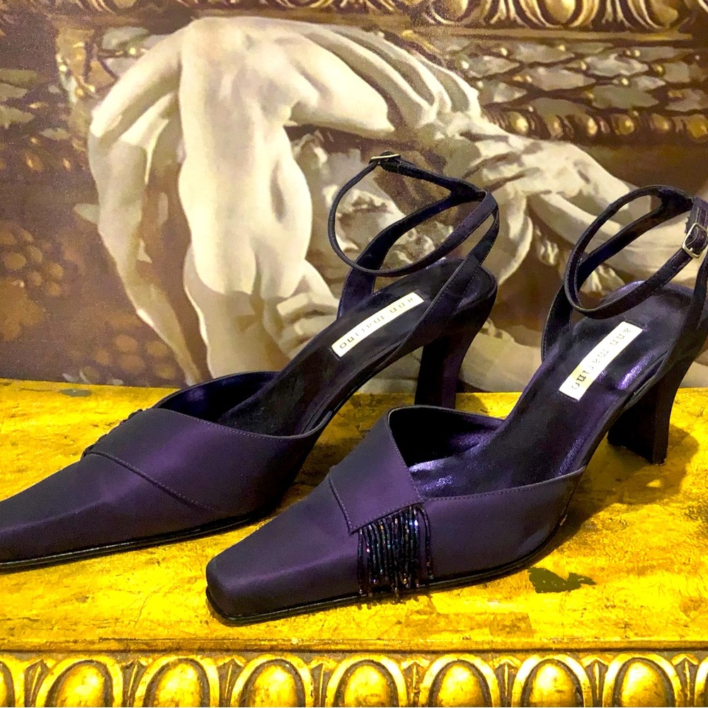 Ann Marino podesoir pumps